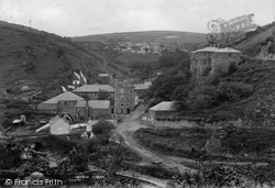 The Village 1894, Boscastle