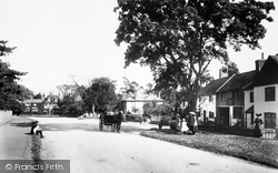 Village 1906, Milford
